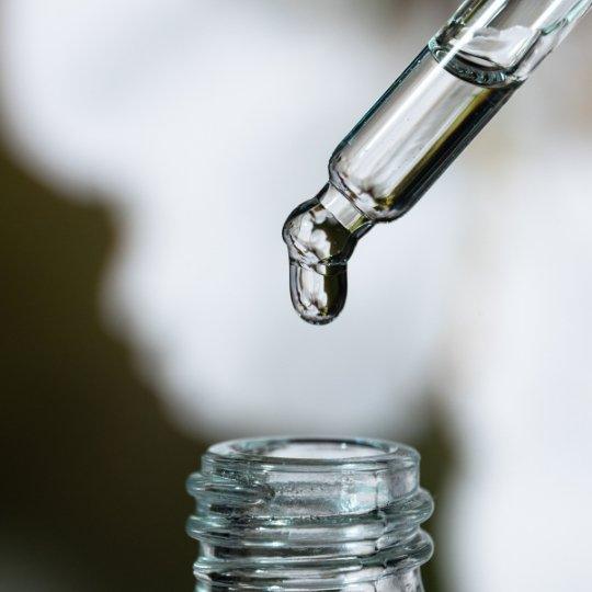 doc-berger-effect-purifying-power-serum-textur