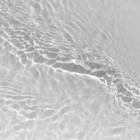 Erfrischende Textur des DOC BERGER EFFECT Tonic Sensitive Gesichtstonics für empfindliche und trockene Haut