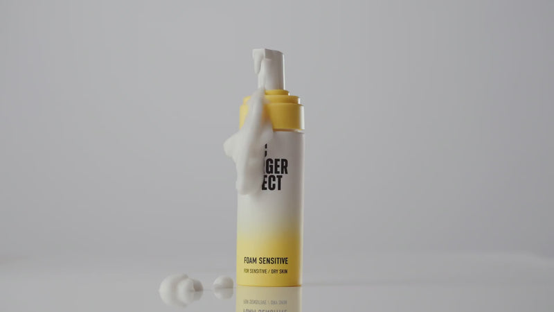DOC BERGER EFFECT Hero Video luise berger und tochter eleonora präsentieren den Reinigungsfoam fürs Gesicht – luxuriöse Reingung 